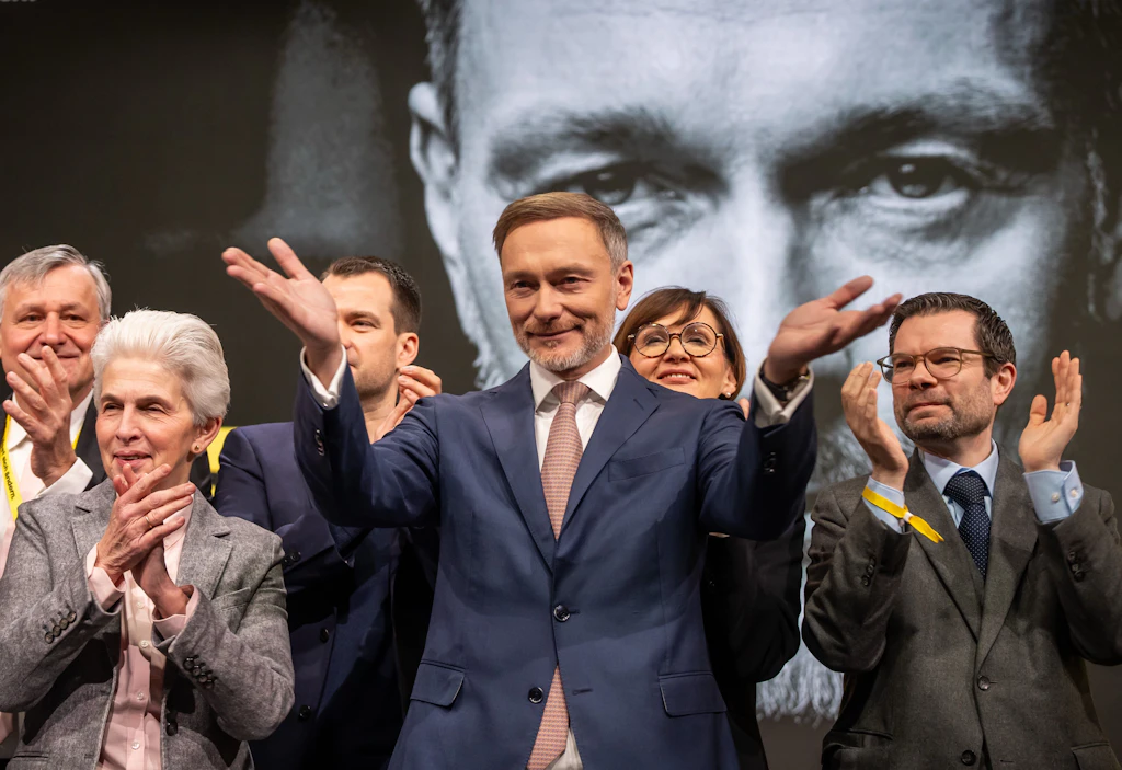 Lindner wants to become finance minister again: in coalition with SPD and ...