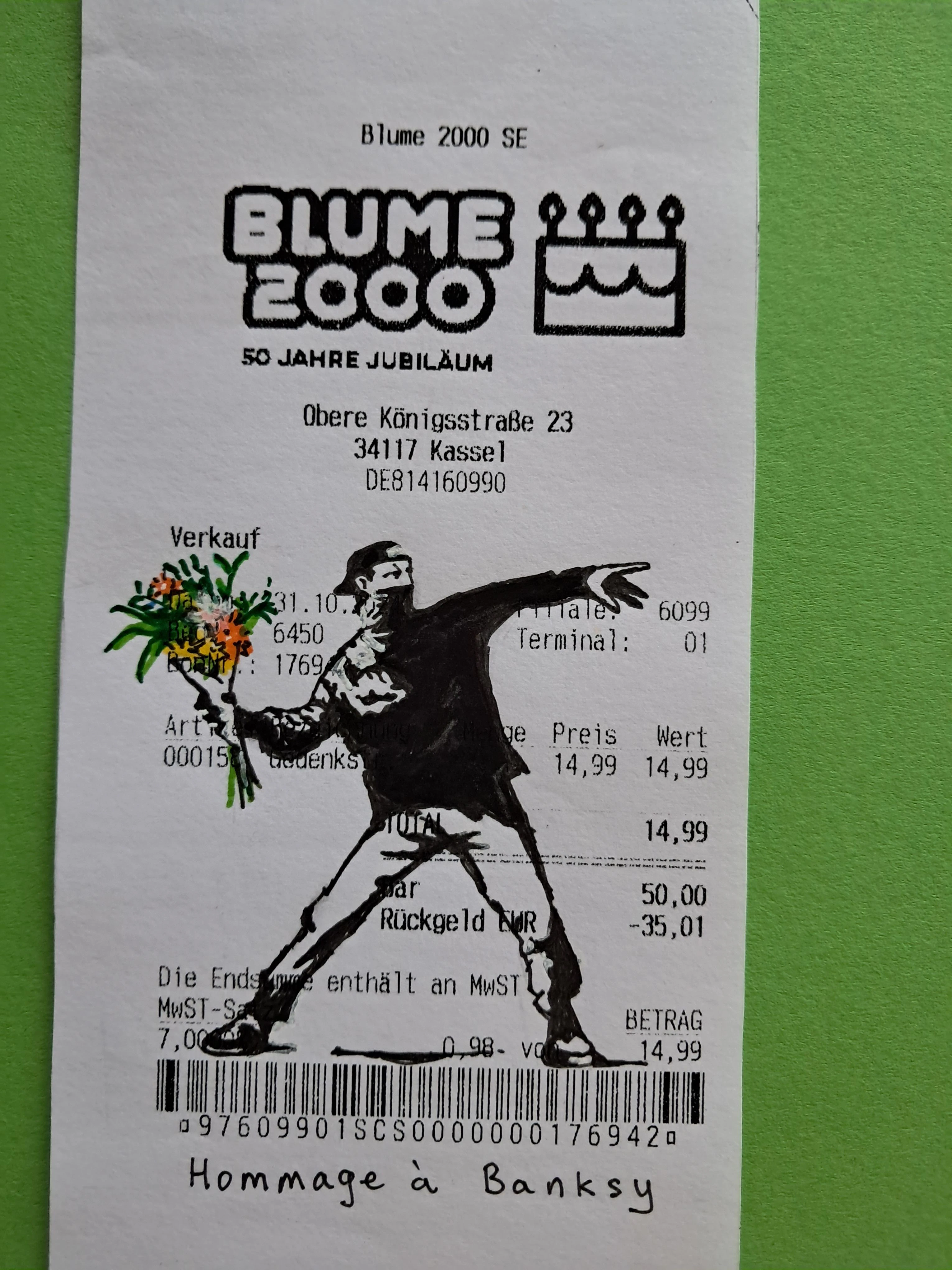 Blumen-Werfen ist oft besser als Steine werfen.