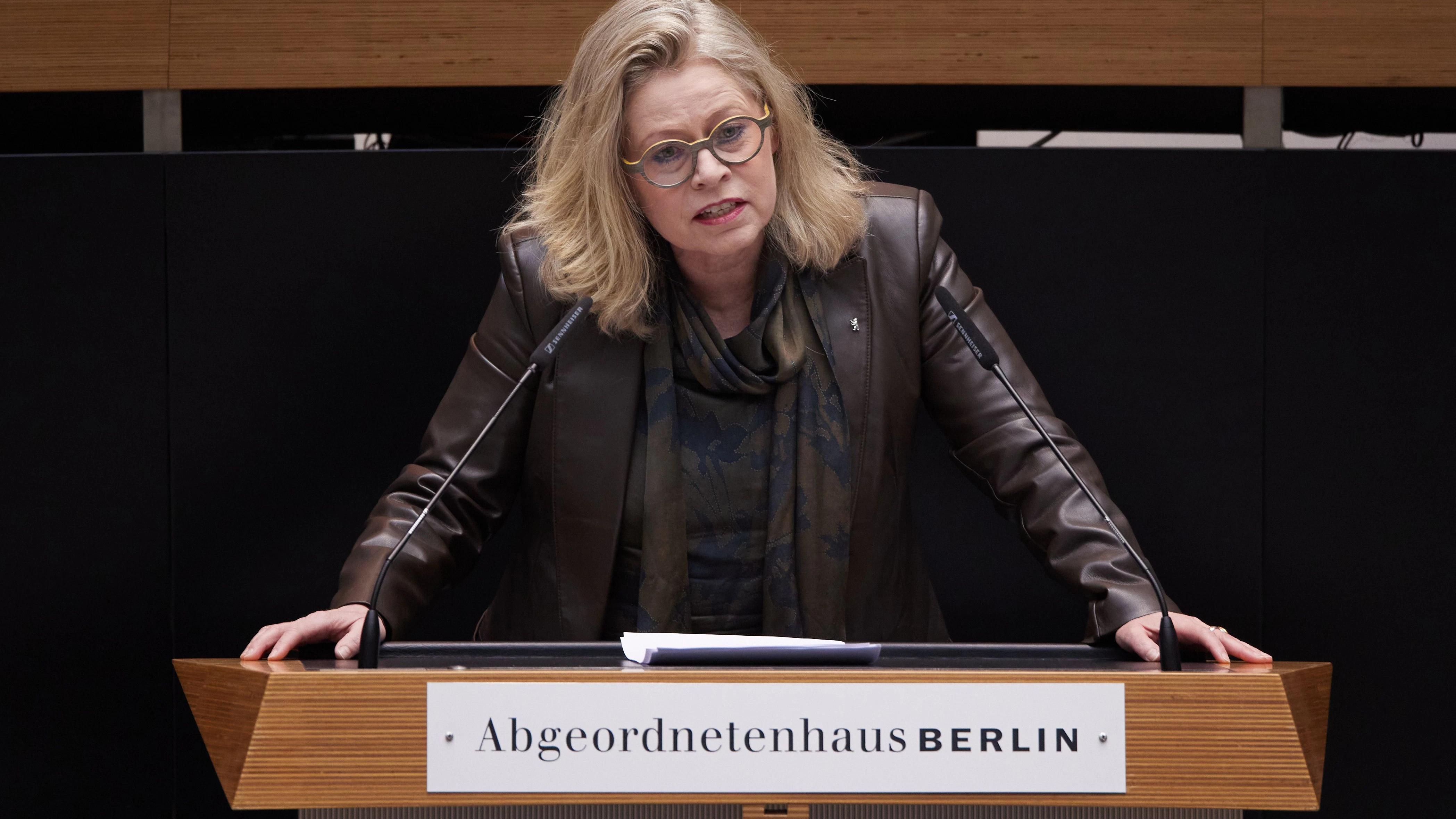 Verkehrssenatorin Ute Bonde (CDU)