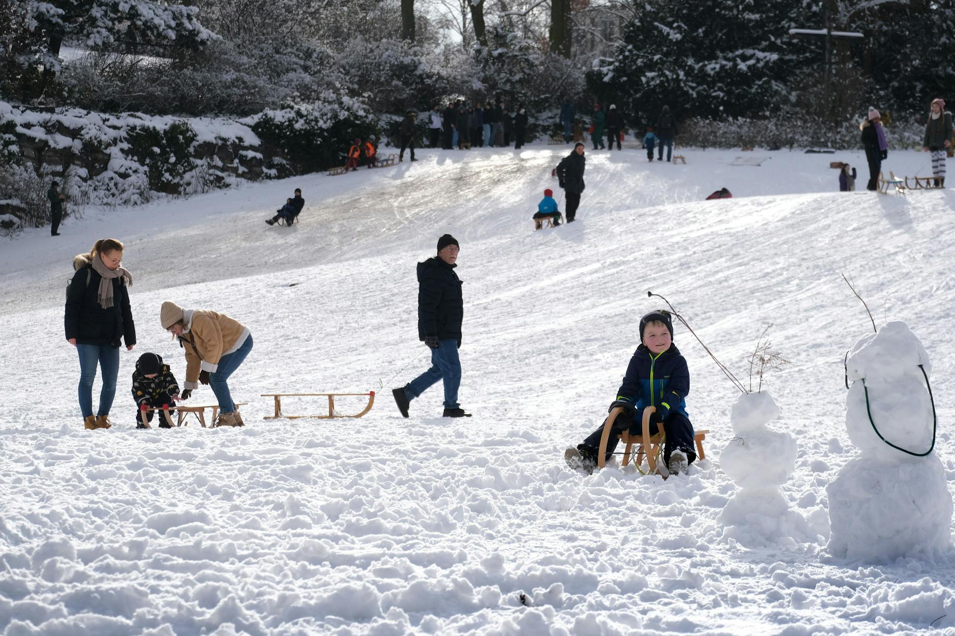 Feinstes Rodel-Wetter in Berlin: Das gibt es auch nicht so oft.