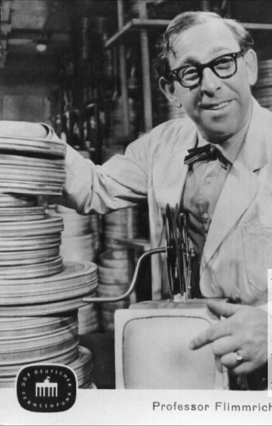 Professor Flimmrich war ein echter TV-Star des Kinderfernsehens. Jahrelang schlüpfte Walter E. Fuß im DDR-Fernsehen in seine Paraderolle.