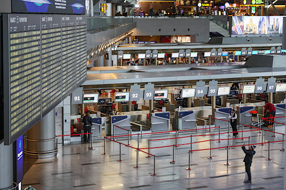 Am Moskauer Vnukovo-Flughafen wurde einem russischen Bericht zufolge ein US-Bürger festgenommen.
