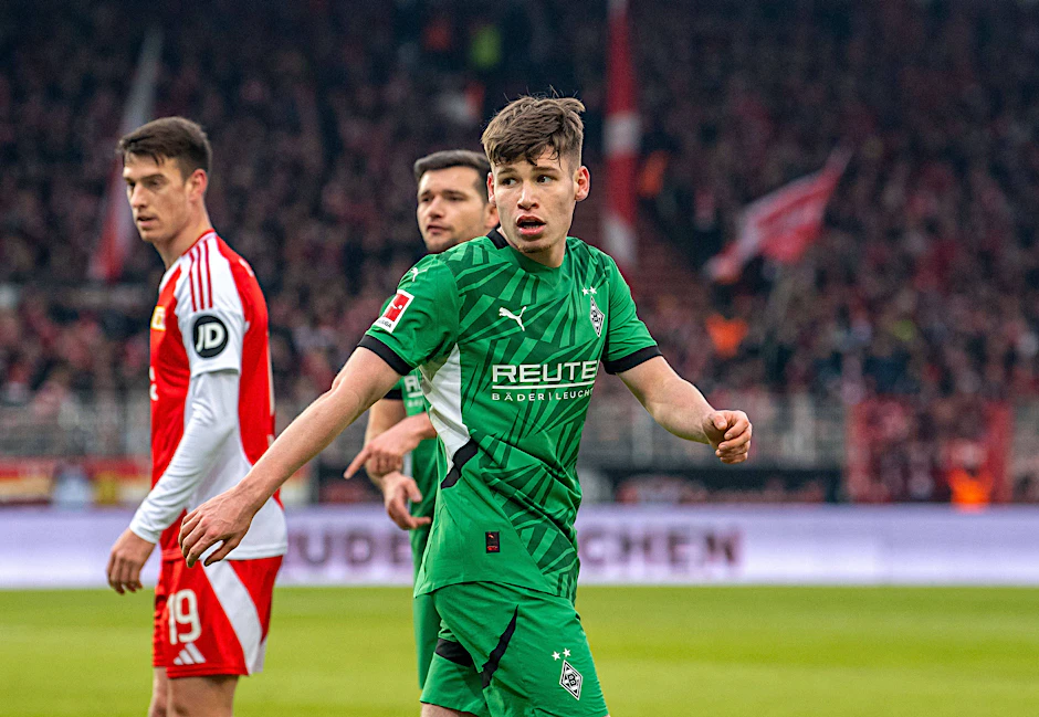 Lukas Ullrich (20), wechselte im Sommer 2023 von Hertha BSC zu Borussia Mönchengladbach und outete sich nach dem Sieg in Köpenick als Union-Fan.