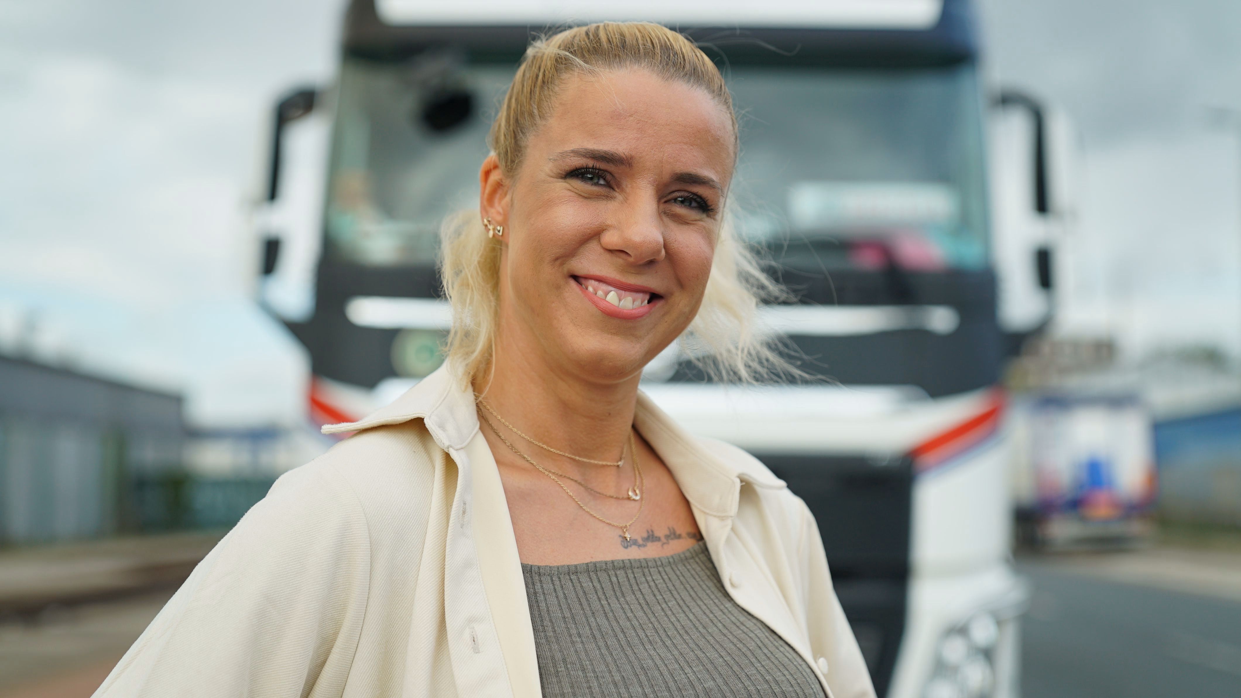 Schock bei den „Trucker Babes“: Böse Panne für Lkw-Star Daniela Rohde!