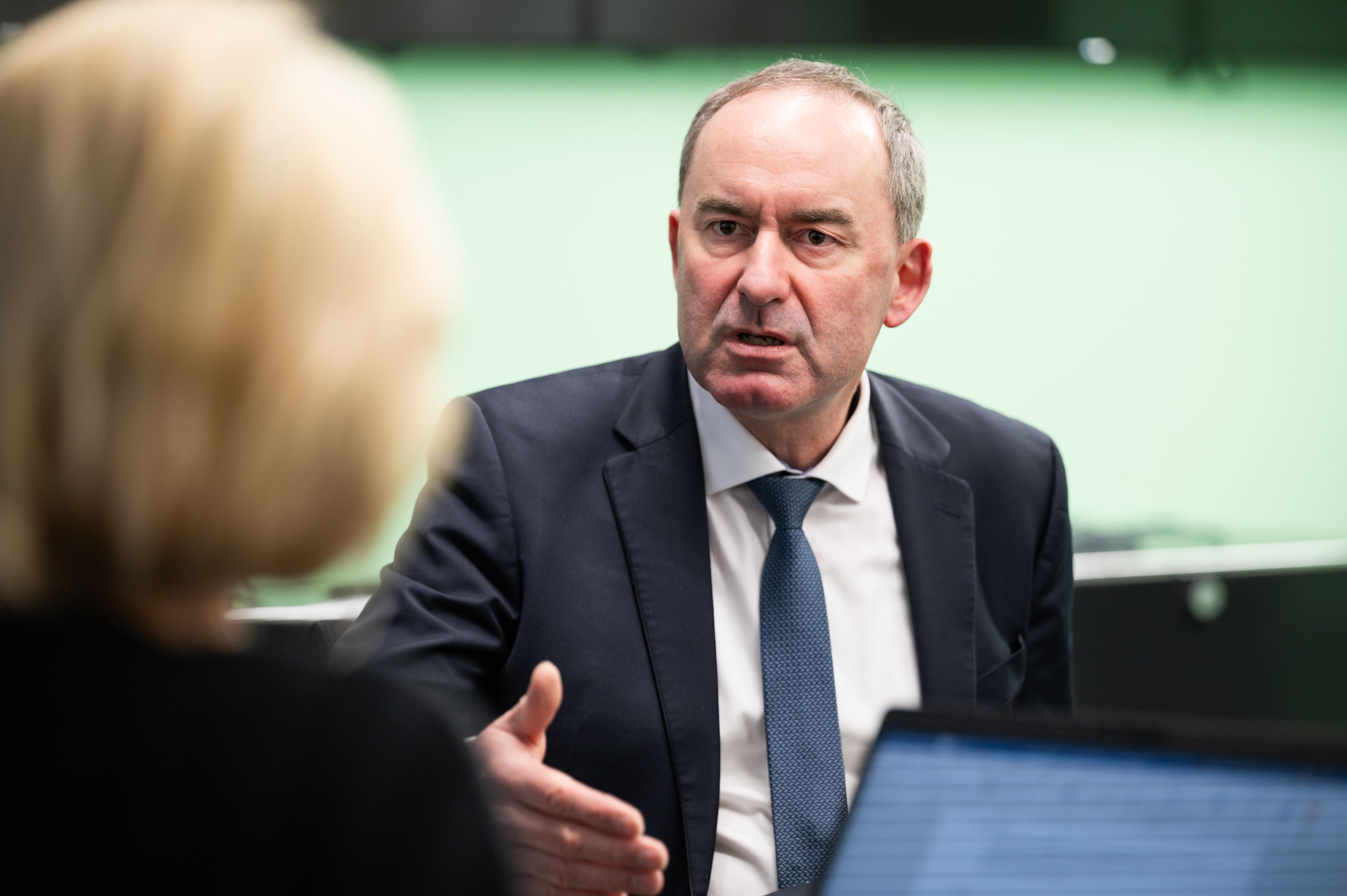 Hubert Aiwanger zur grünen Migrationspolitik: „Das ist Selbsthass“