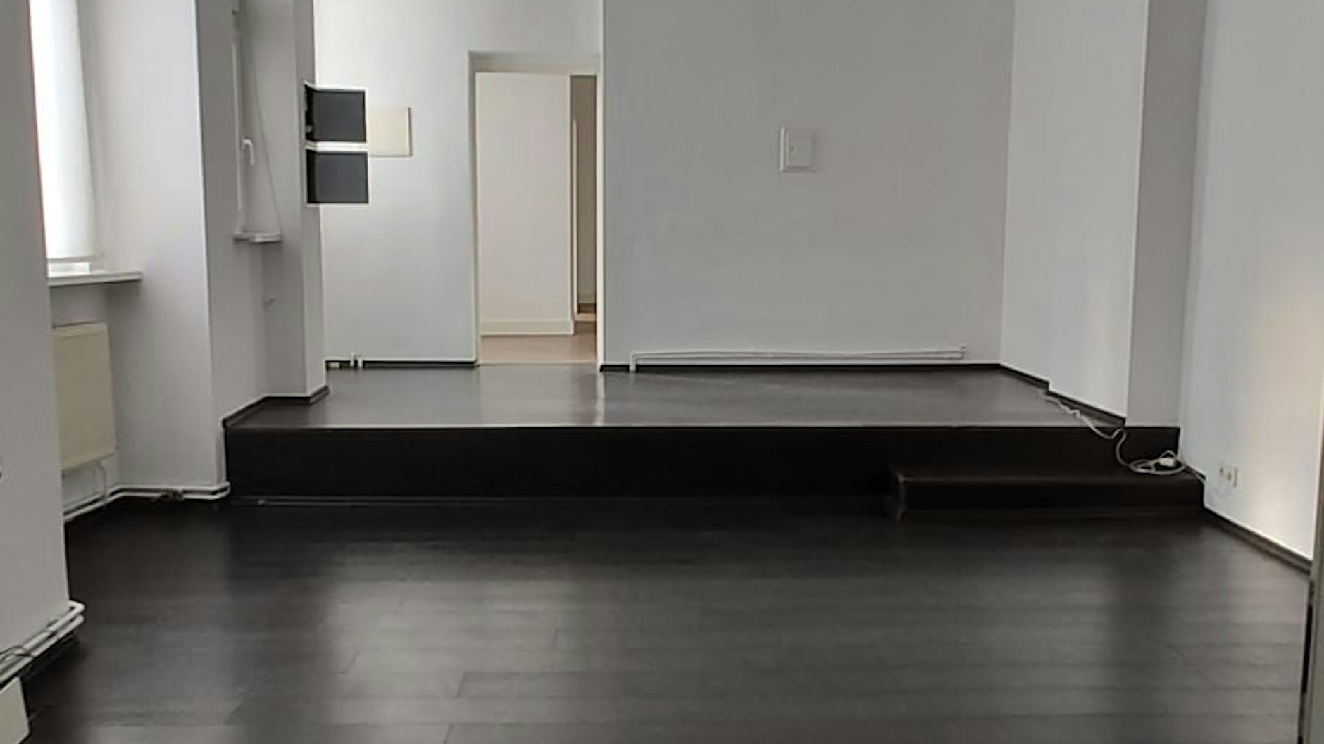 Bühne im Wohnzimmer. In der Wohnung von Wladimir Kaminer gibt es einige interessante Details.