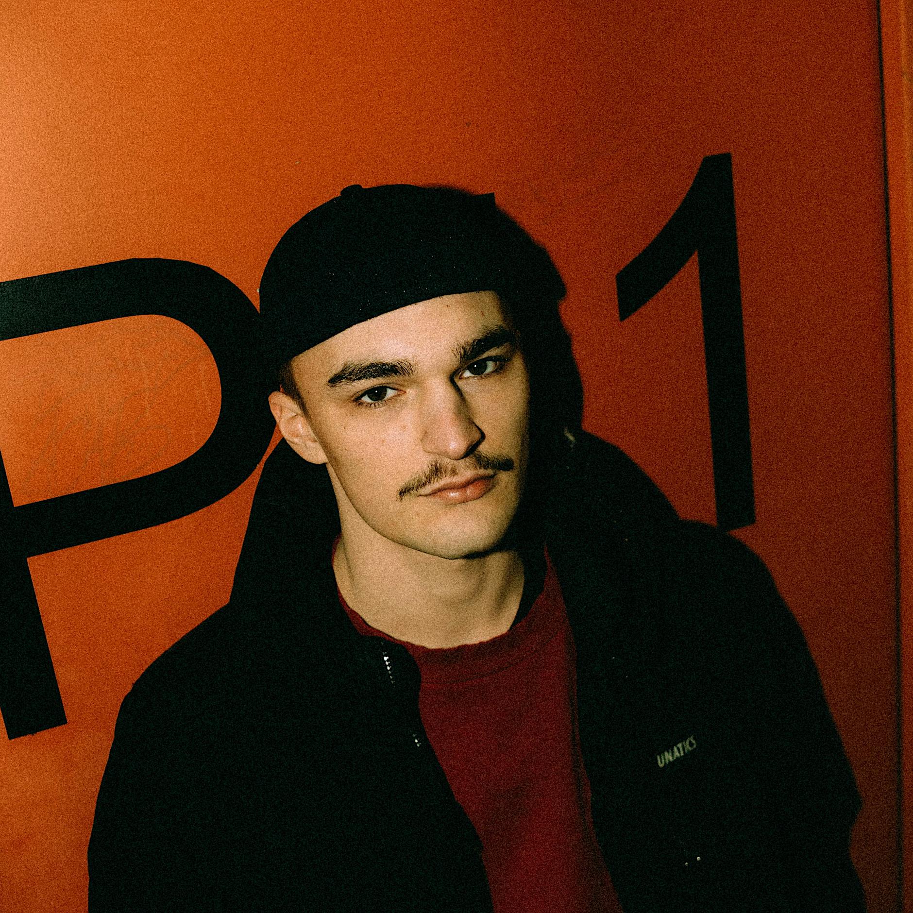 Leipziger Rapper HeXer zur Bundestagswahl: „Sehe die Scheiße hier jeden Tag“