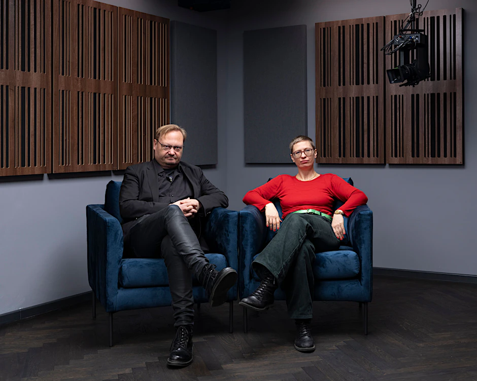 Torsten Frehse und Sylvia Müller in einem der Filmstudios