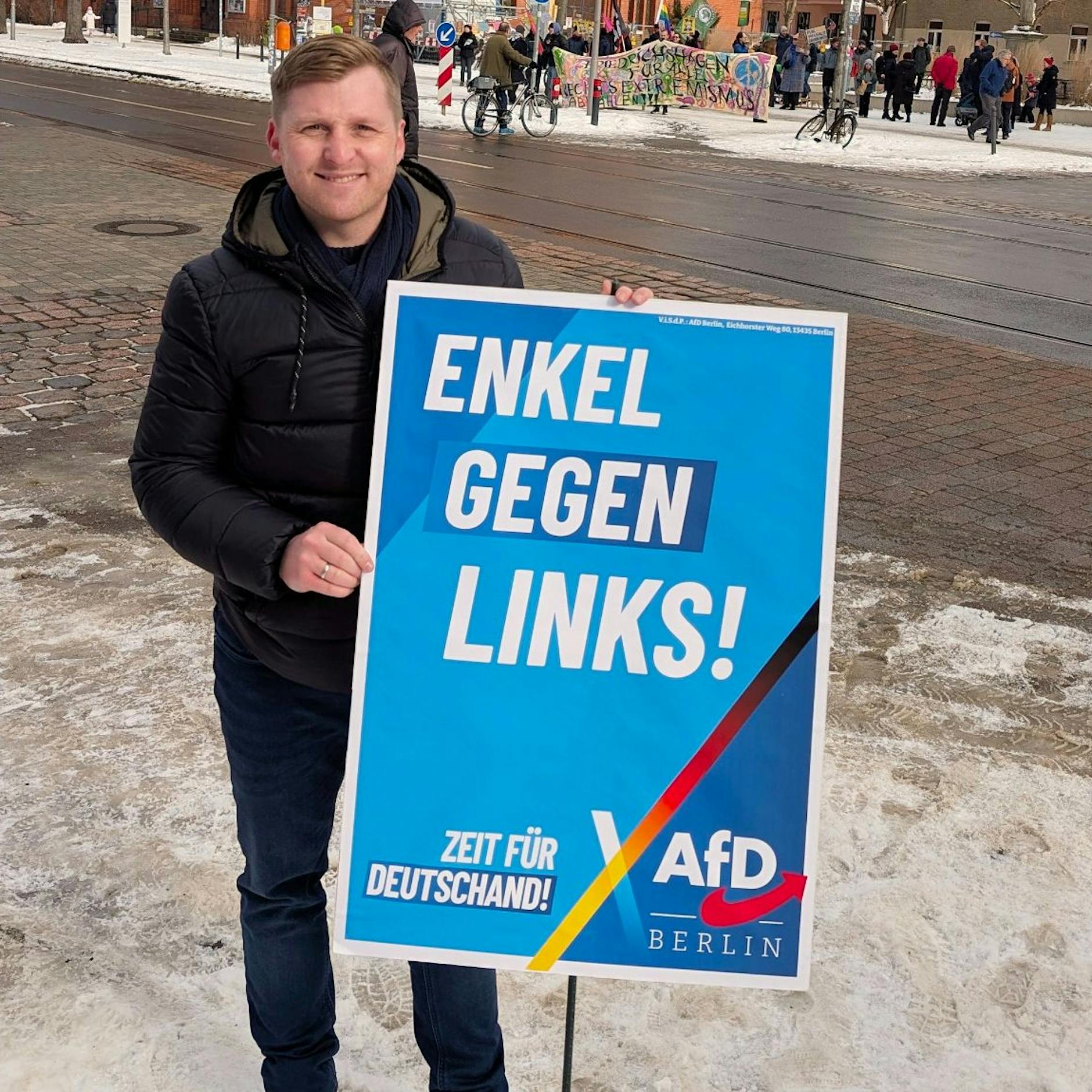 Peinlicher Fehler: Berliner AfD-Kandidat reagiert auf fiese Netz-Häme