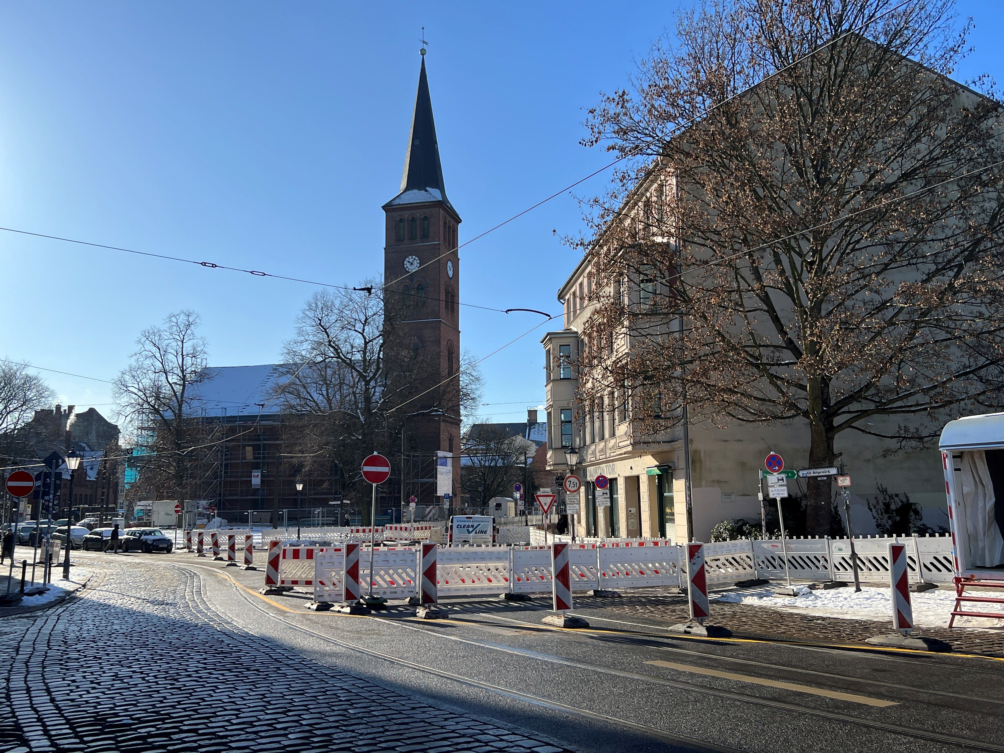 Verkehrs-Chaos in Köpenick: Altstadt komplett gesperrt – DAS passiert dort jetzt!