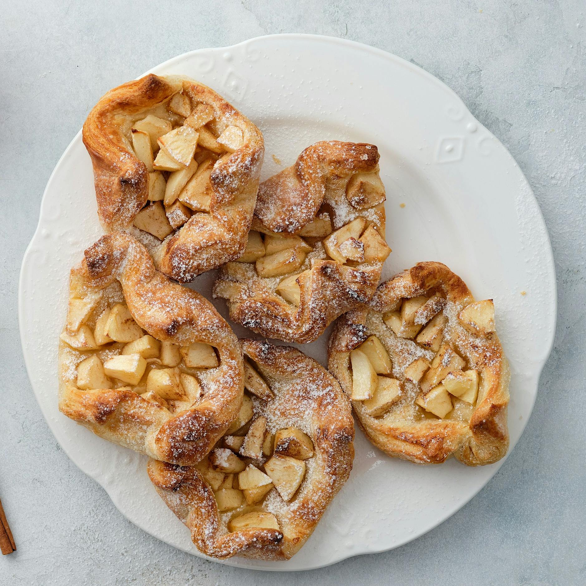 Blitz-Rezept: Mini-Apfelstrudel aus Blätterteig – einfach, schnell und lecker