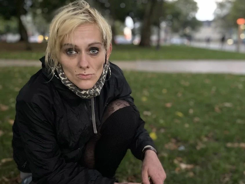 Anna hoffte auf ein neues Leben, hatte sogar ein eigenes Zimmer. Doch nun die Horror-Meldung bei „Hartes Deutschland“: Die 38--Jährige ist gestorben.