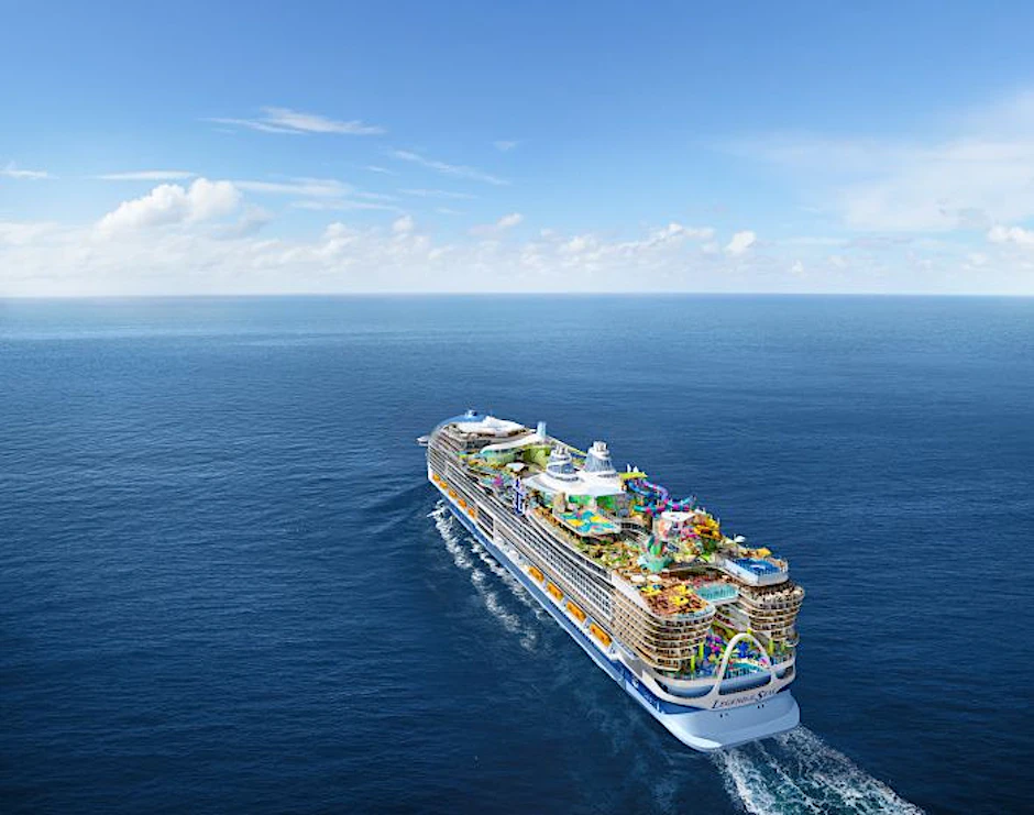 Startet in Europa: Die „Legend of the Seas“ wird die dritte Schwester in der Runde der weltgrößten Kreuzfahrtschiffe.