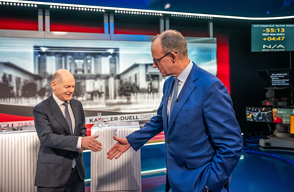 Scholz und Merz beim Quadrell: Deutschland steht vor einer bitteren Bilanz des geistigen, politischen und nun auch materiellen Verfalls.