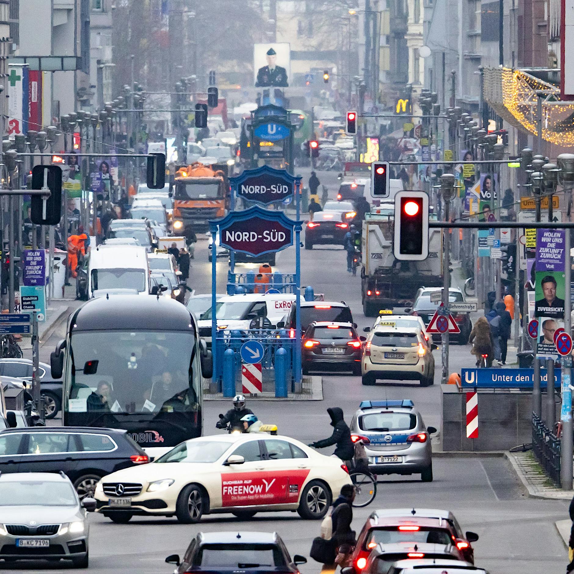 Friedrichstraße - das lange Elend: Der Berliner Senat hat versagt bei der Gestaltung