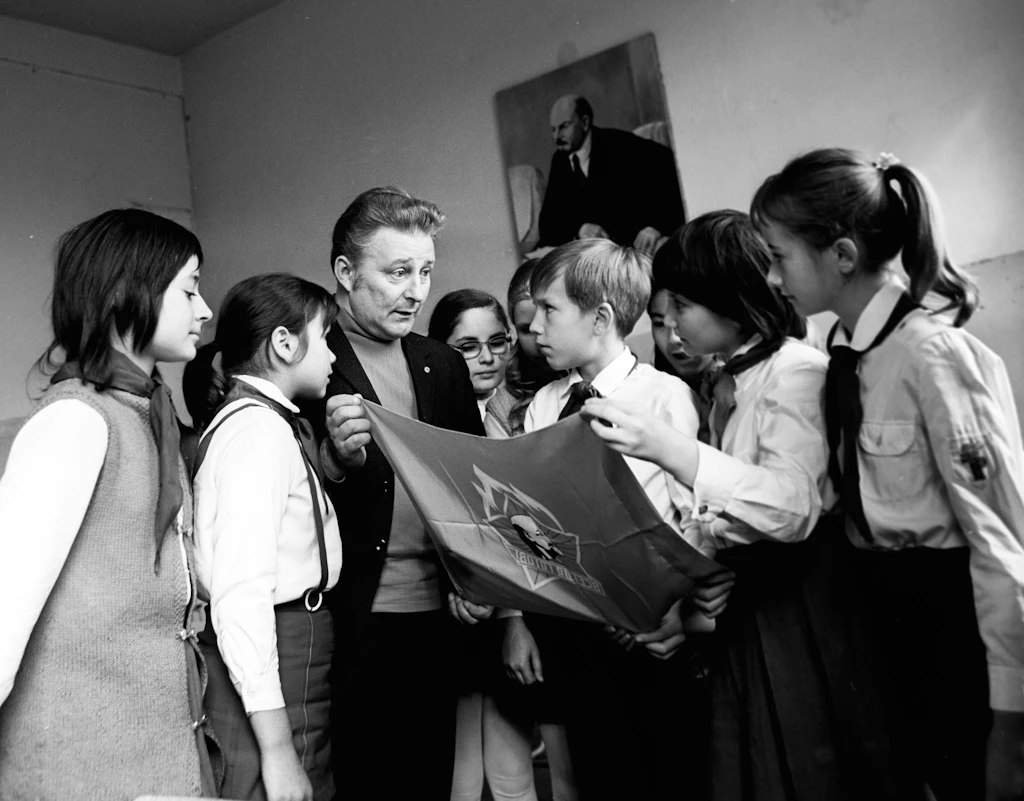 From Gorbachev to Vance: Why I am reminded of the end of socialism right ...