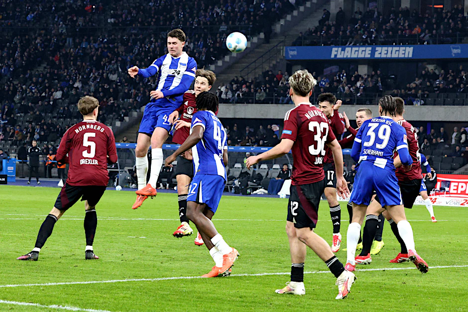 Der Einsatz stimmte beim Spiel Herth BSC gegen den 1. FC Nürnberg, Chancen aber blieben Mangelware, Toren fielen keine.