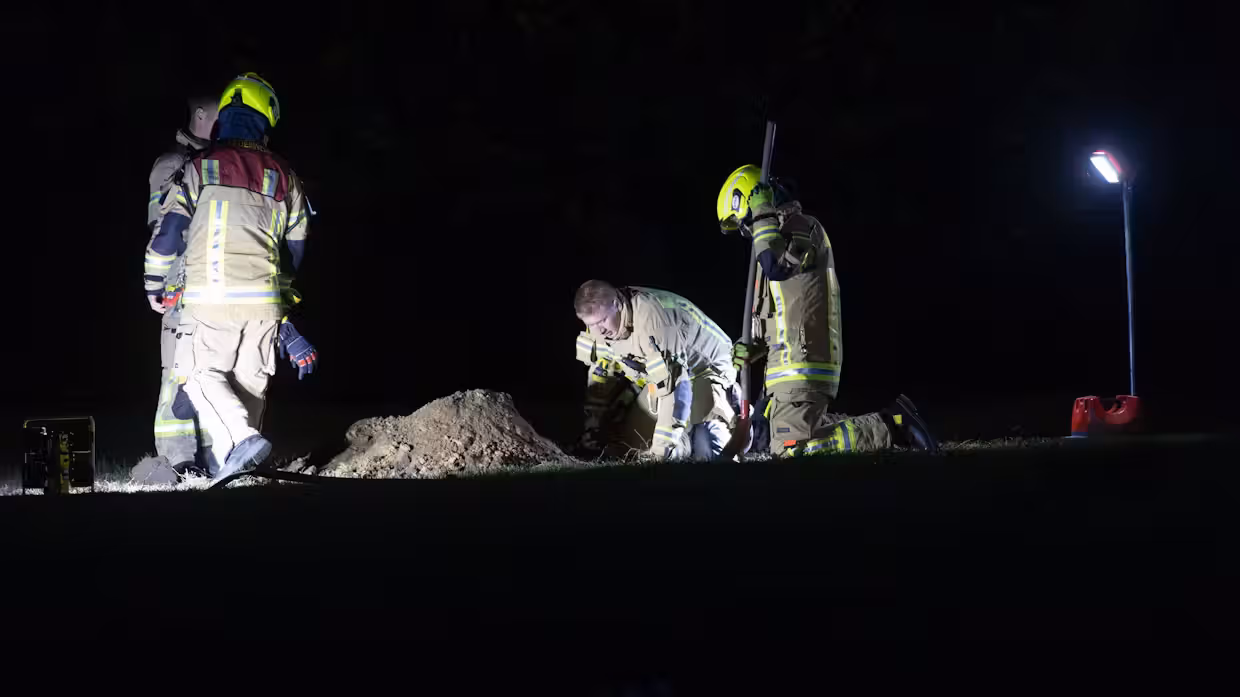 Am Flughafen BER verhaftet: Zielfahnder schnappen Bombenbauer