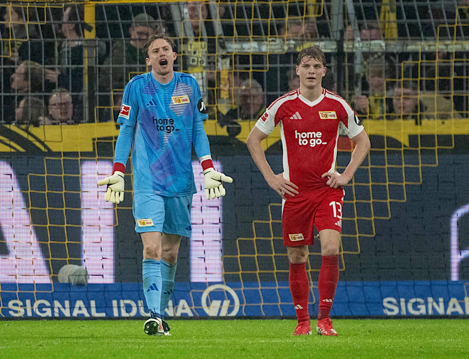 Ohne die Paraden von Torhüter Frederik Rönnow (32) wäre der 1. FC Union noch viel heftiger in Dortmund unter die Räder gekommen.