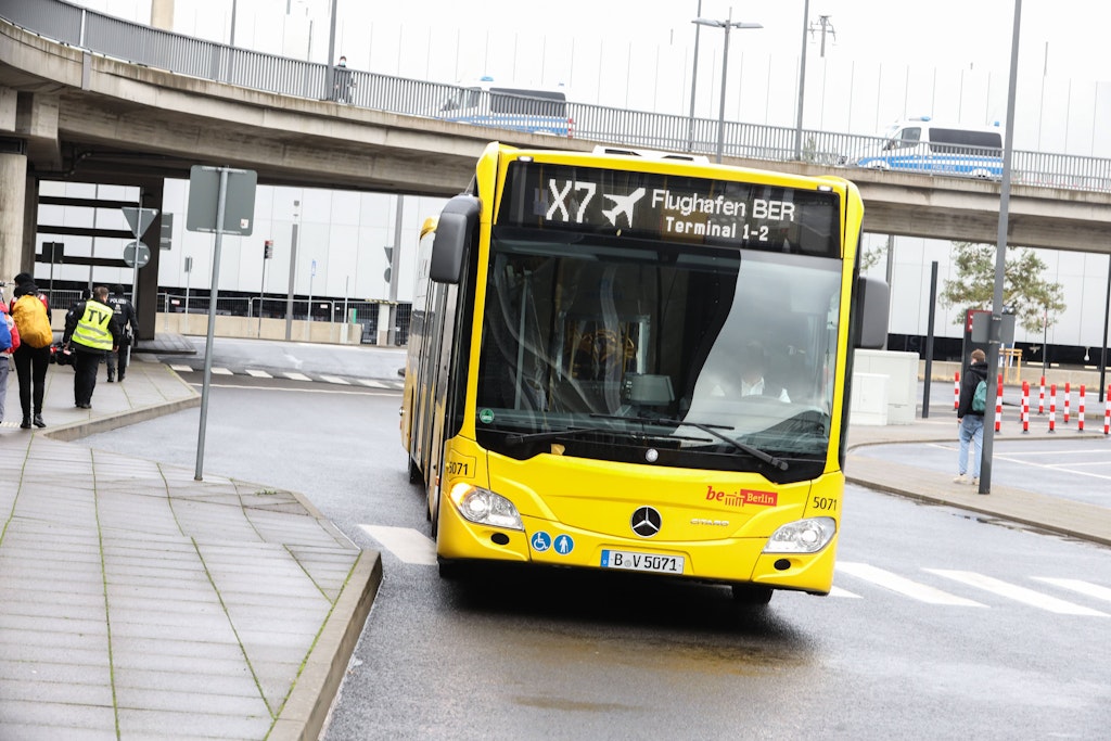 Fahren Die Busse Heute In Lübeck BVG kann auch pünktlich: DAS sind die schnellsten Bus-Linien Berlins