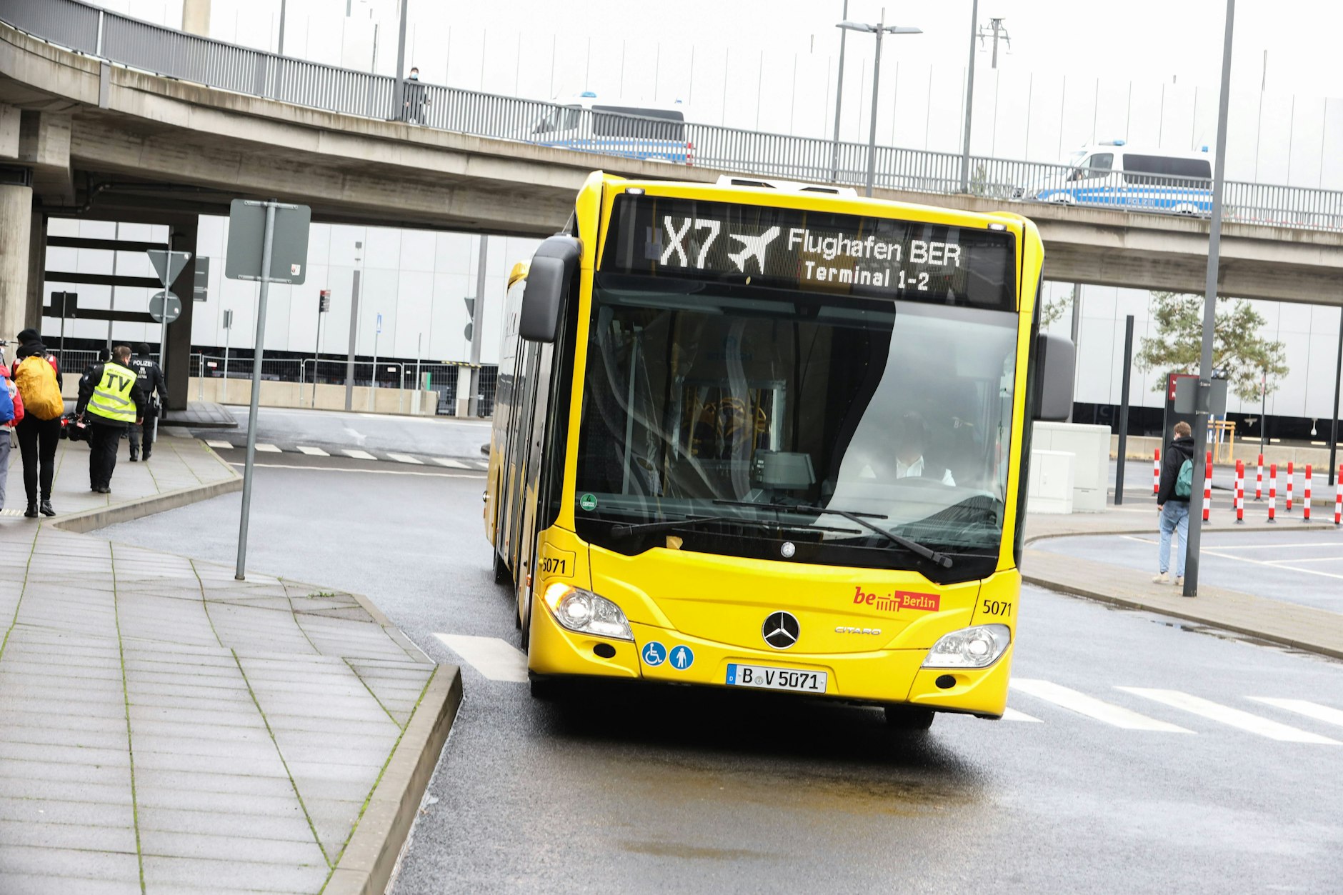 Die Express-Linie X7: Sie ist die schnellste Bus-Linie in Berlin.