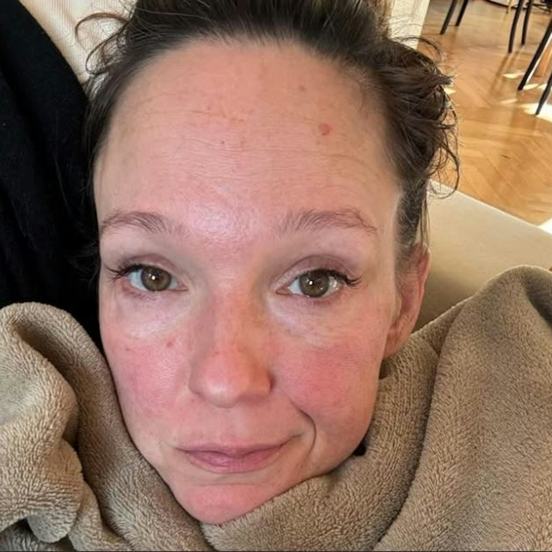 Dieses Foto zeigt, wie schwer Carolin Kebekus gerade leidet.