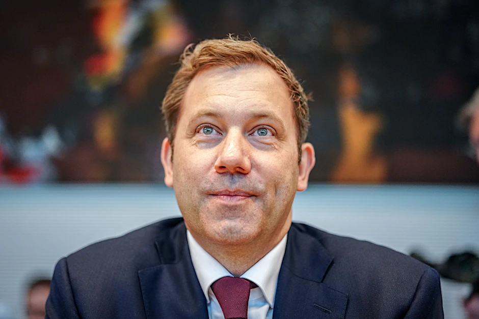 Lars Klingbeil, SPD-Bundesvorsitzender, wird Vizekanzler und Finazminister.