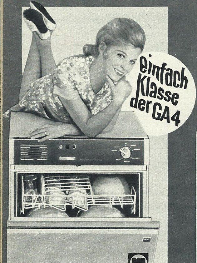 Es gab ihn wirklich: Der DDR-Geschirrspüler GA4, der 1972 und 1973 produziert wurde (hier ein Bild aus einem DDR-Versandhauskatalog).