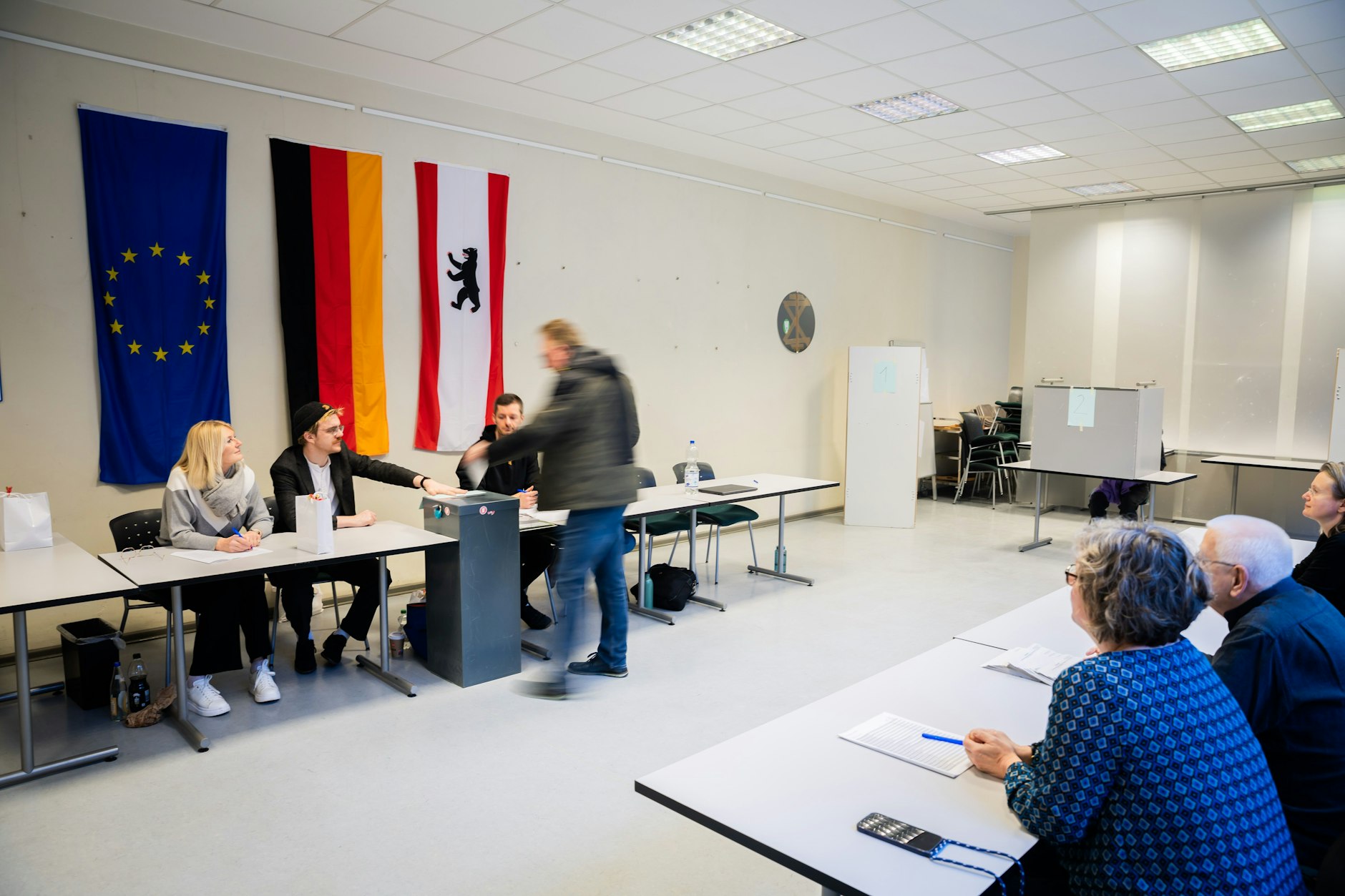 Ein Wahllokal in Berlin