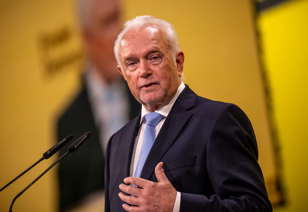 Wolfgang Kubicki risk alacaktı