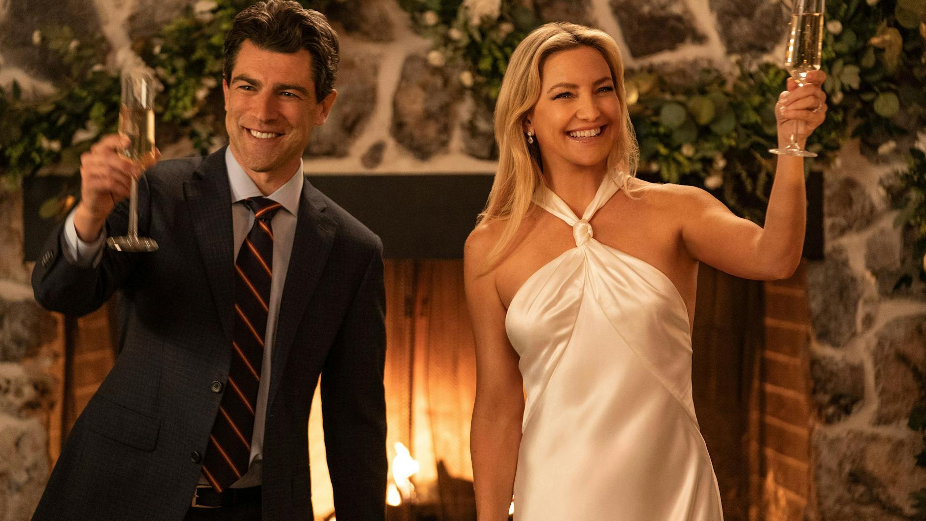 Max Greenfield als Lev Levinson und Kate Hudson als Isla Gordon in der Netflix-Serie „Running Point“.