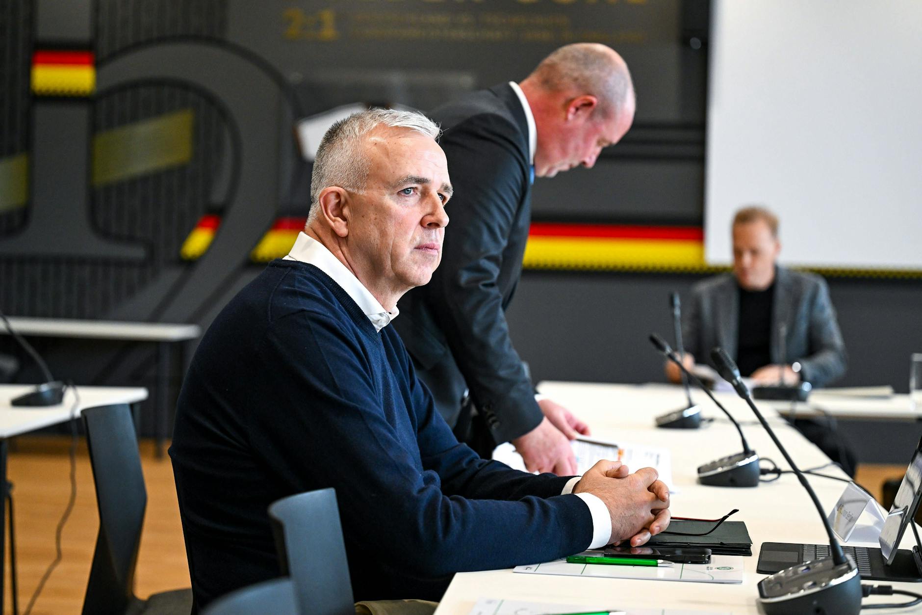 Union-Präsident Dirk Zingler bei der Verhandlung vor dem DFB-Bundesgericht wegen der verlorenen Punkte im Skandalspiel gegen Bochum.