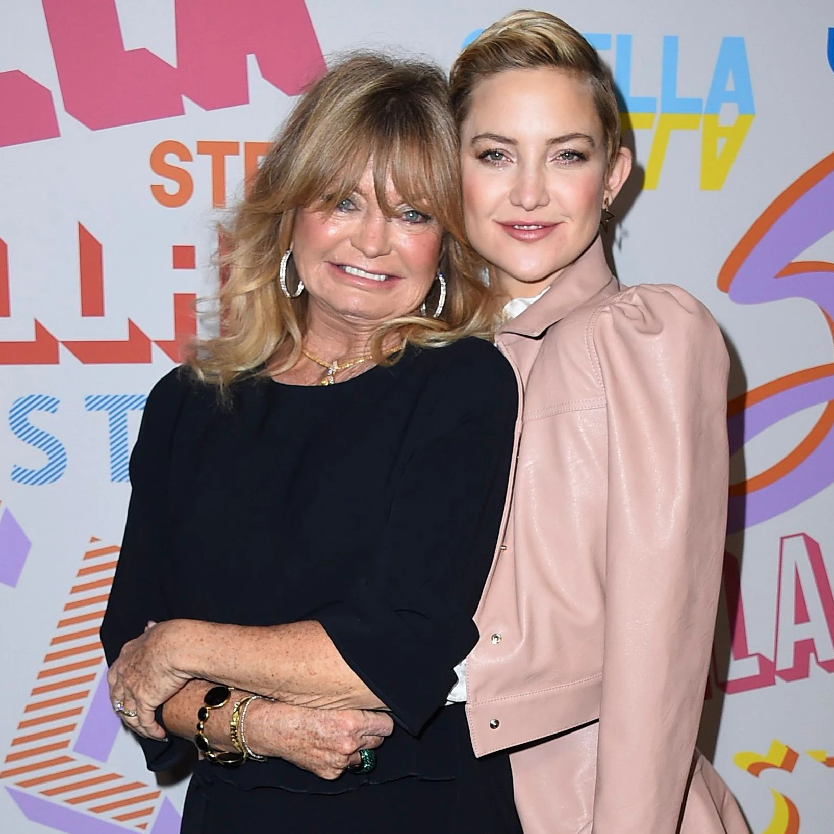 Goldie Hawn und ihre Tochter Kate Hudson 2018 in Los Angeles.