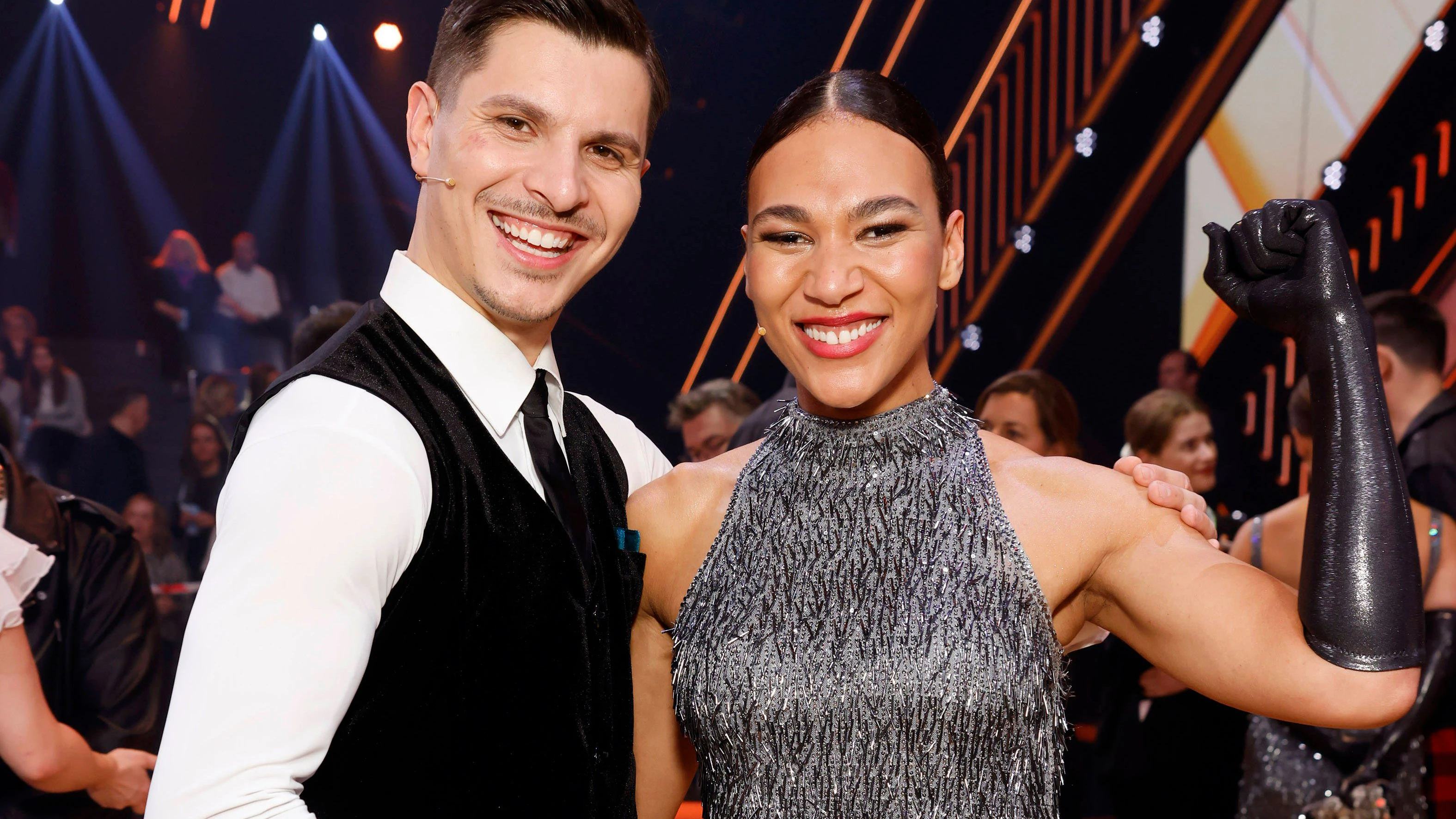 Stuntfrau Marie Mouroum tanzt bei „Let's Dance“ mit Profitänzer Alexandru Ionel.