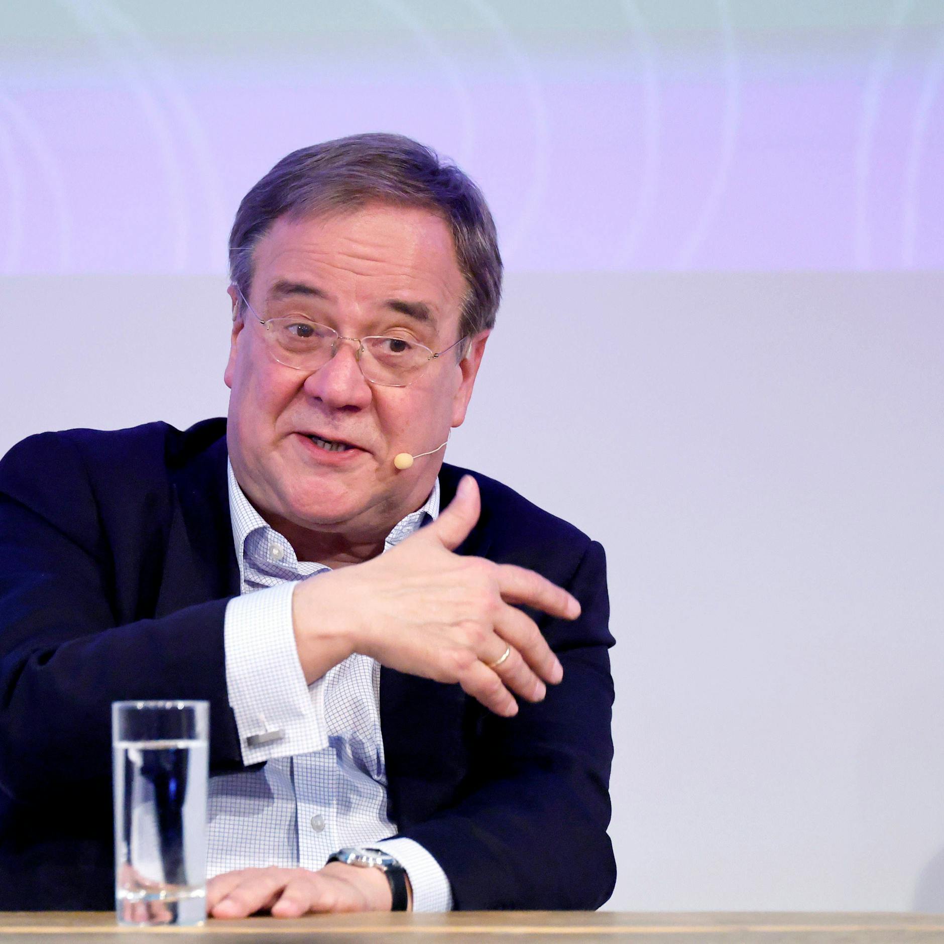 Image - Eklat zwischen Selenskyj und Donald Trump im Weißen Haus: Gemischte Reaktionen aus Deutschland und von Armin Laschet