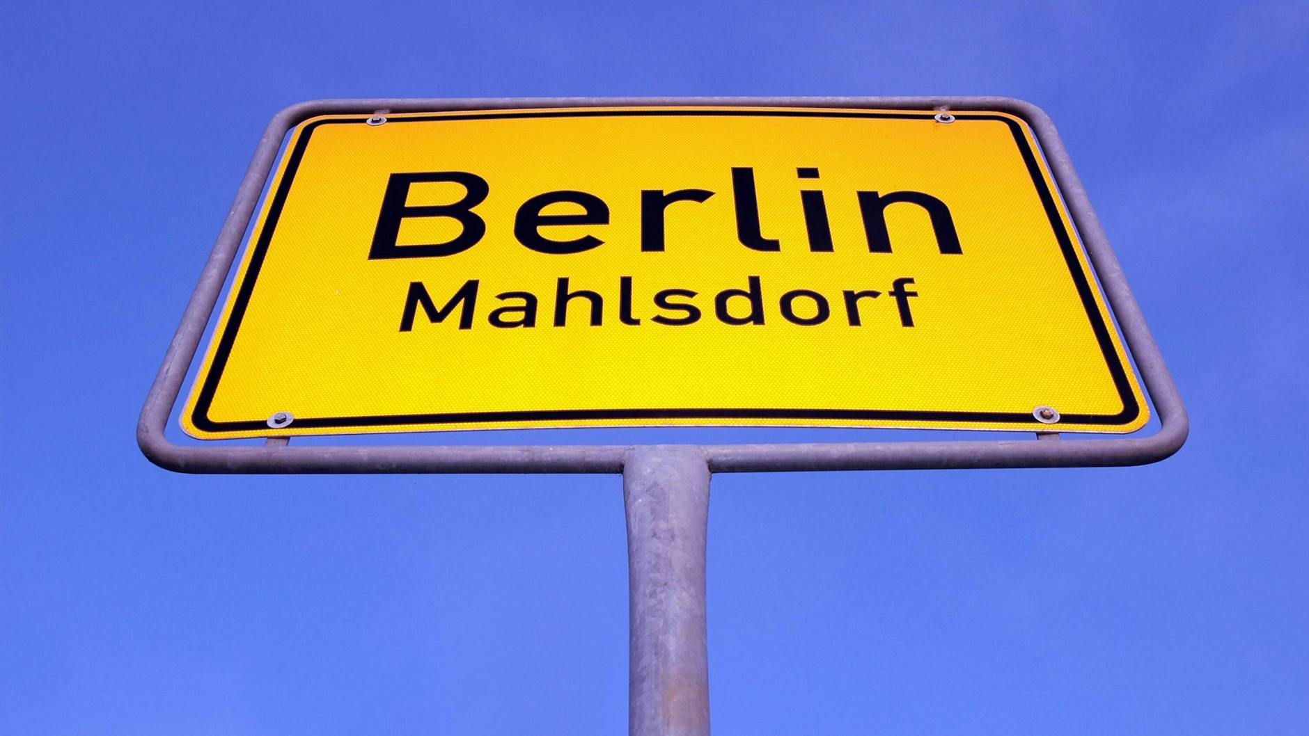 In Mahlsdorf brauchen Eltern und Anwohner auf der Elsenstraße wegen einer Baustelle viel Geduld.