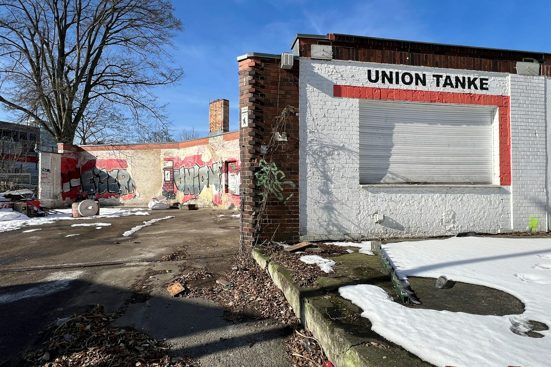 Die "Union-Tanke", ein beliebter Treff vor Spielen des 1. FC Union, wird abgerissen.