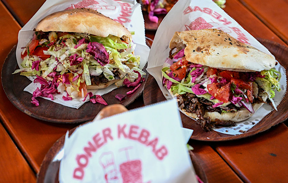 Döner werden wohl demnächst 10 Euro kosten.