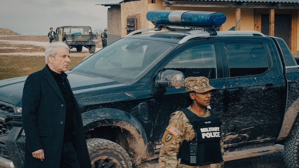 Kriminalhauptkommissar Franz Leitmayr (Udo Wachtveitl) ermittelt mit Military Police Officer Jennifer Miller (Yodit Tarikwa).