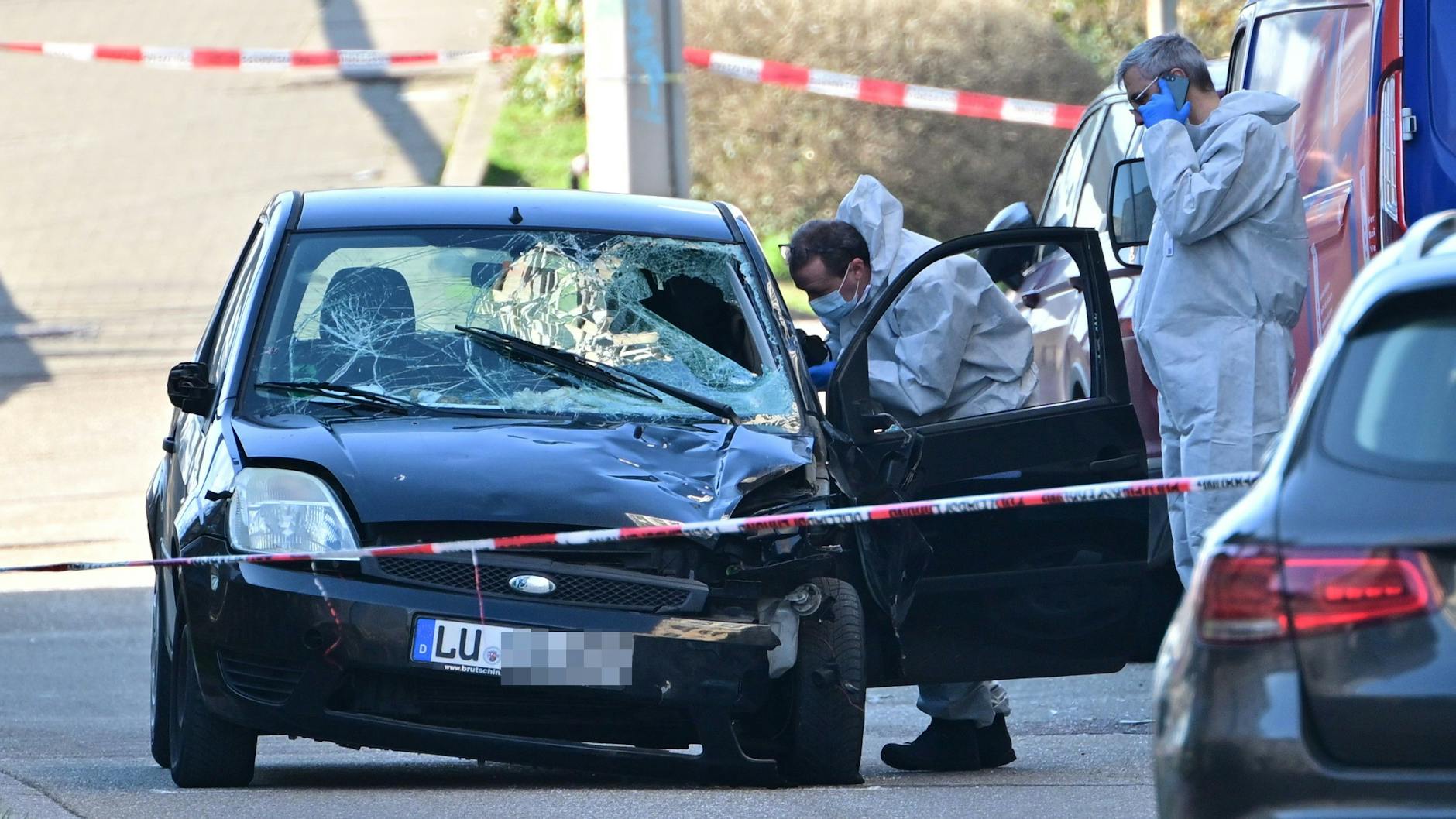Mit diesem Wagen soll der Verdächtige durch die Fußgängerzone in Mannheim gerast sein.