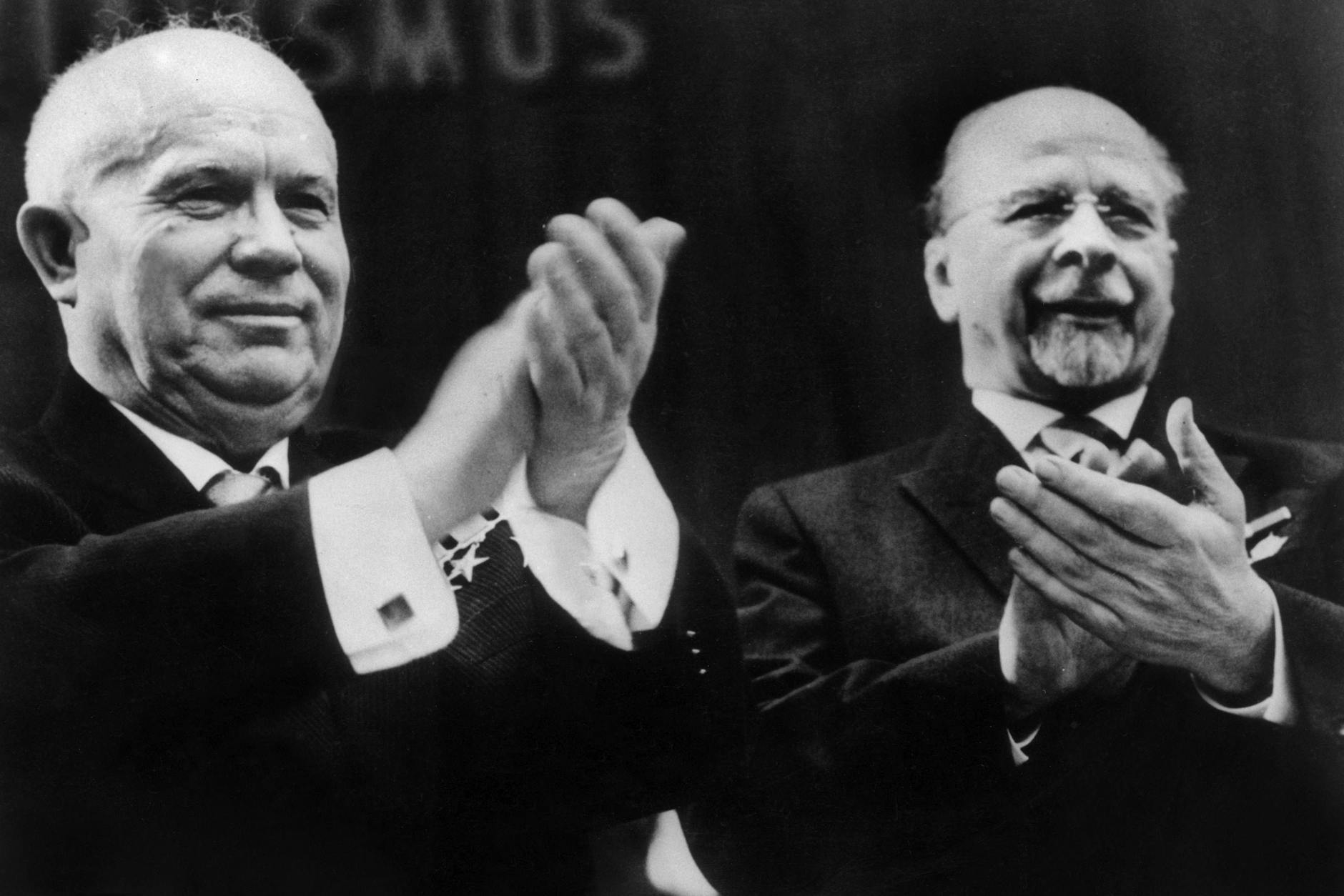 Walter Ulbricht und Nikita Chruschtschow