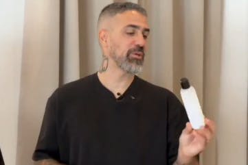 Der Rapper Bushido erklärt, woraus Fake-Sperma besteht.