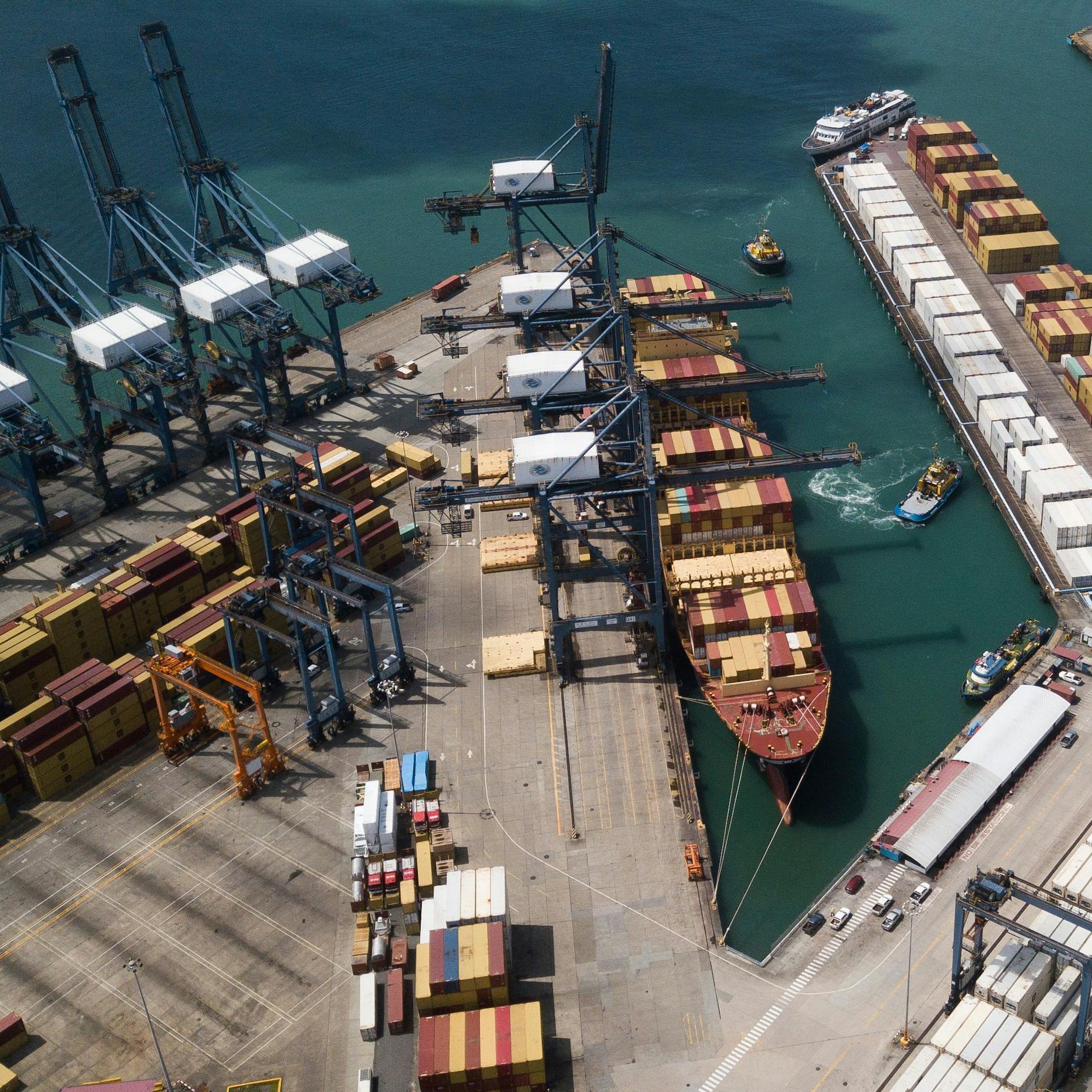 Image - Auf Druck von Trump: Häfen am Panama-Kanal an BlackRock verkauft