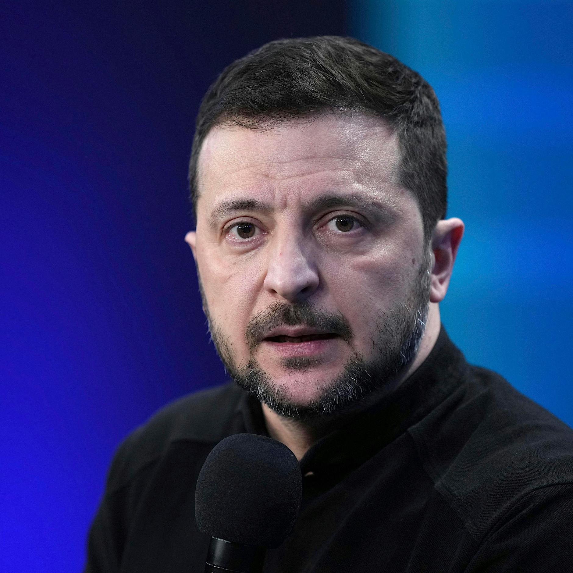 Nach Eklat mit Trump: Selenskyj äußert sich ausführlich und macht Vorschläge für Frieden