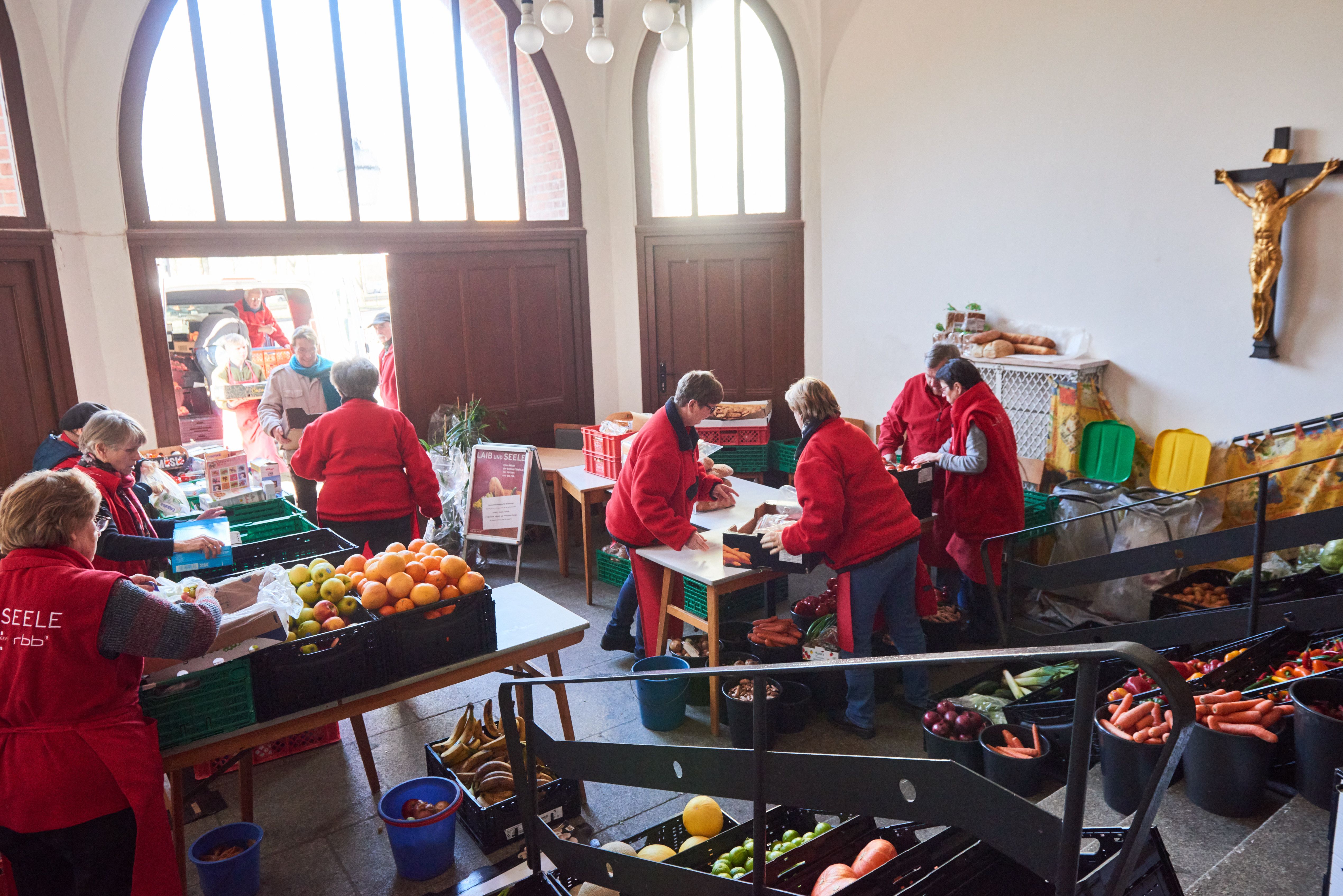 Engagement in Spandau: Bezirk stellt auf Spaziergängen lokale Vereine vor