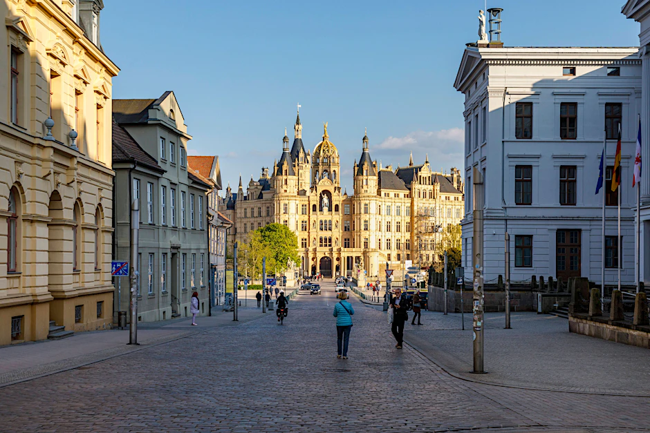 In der Innenstadt von Schwerin wurde die Hotel-Betrügerin überführt und festgenommen.