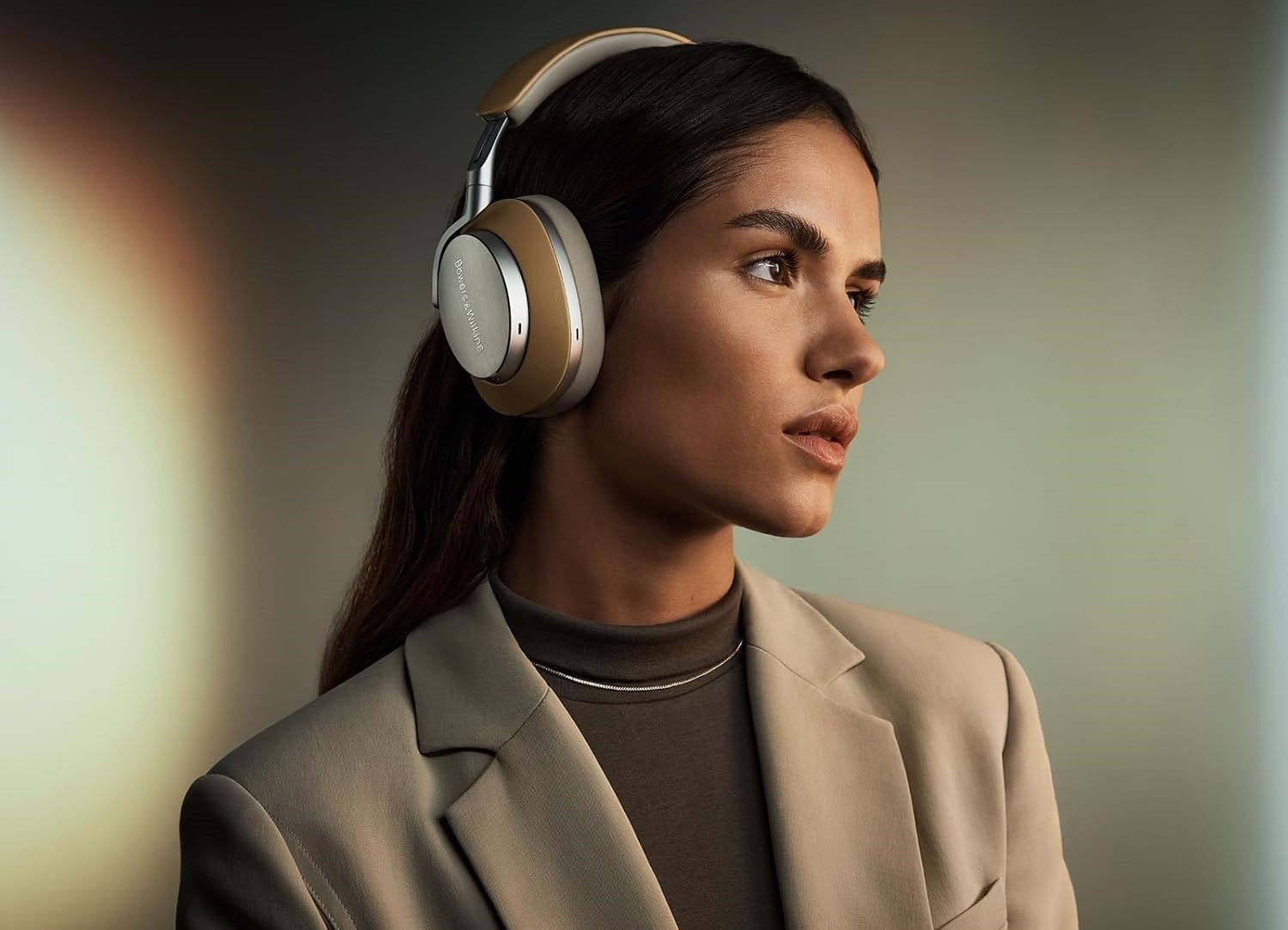 Von der Bahn bis ins Büro: Das sind die besten Kopfhörer für jeden Anlass