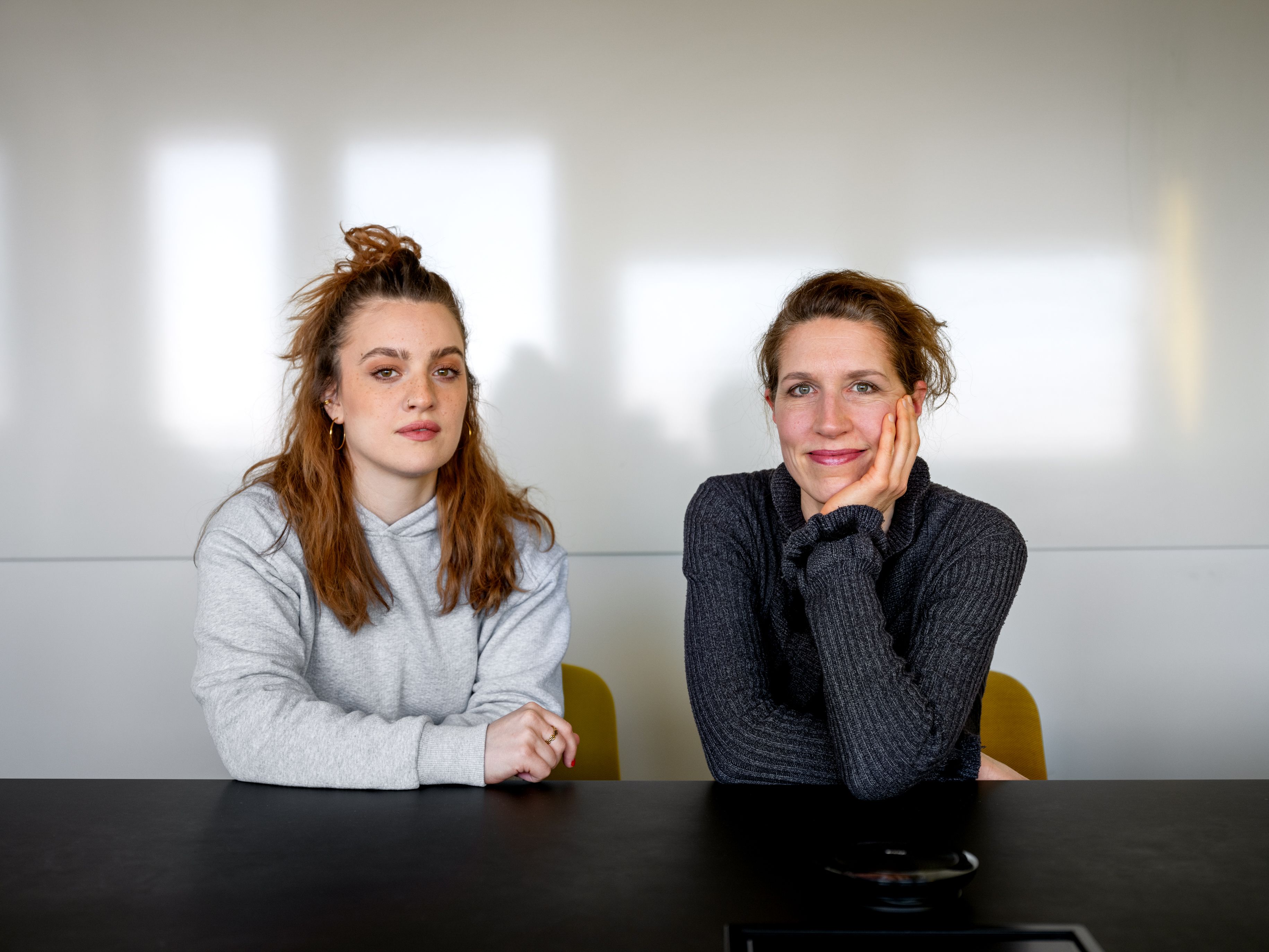 Image - „Testzentrum“ im BKA in Kreuzberg: Corona-Impfgeschädigte Schauspielerinnen werden „in die rechte Ecke geschoben“