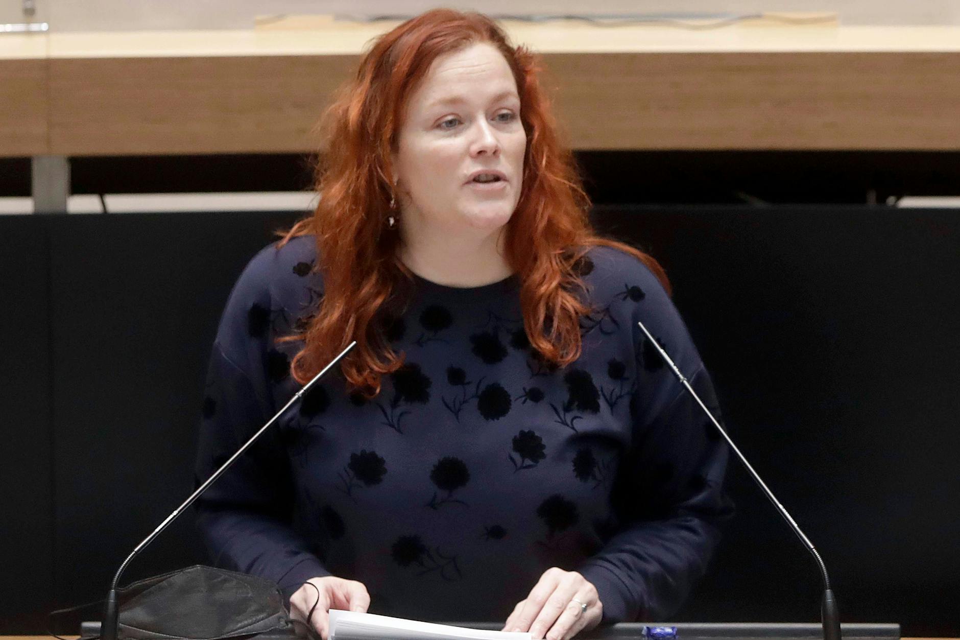 Bettina Koenig, SPD, Rede in der 4. Plenarsitzung Berliner Abgeordnetenhaus, Landesparlament, Berlin, Berlin Deutschland, Germany *** Bettina Koenig, SPD, Speech in the 4 Plenary session Berlin House of Representatives, State parliament, Berlin, Berlin Germany, Germany