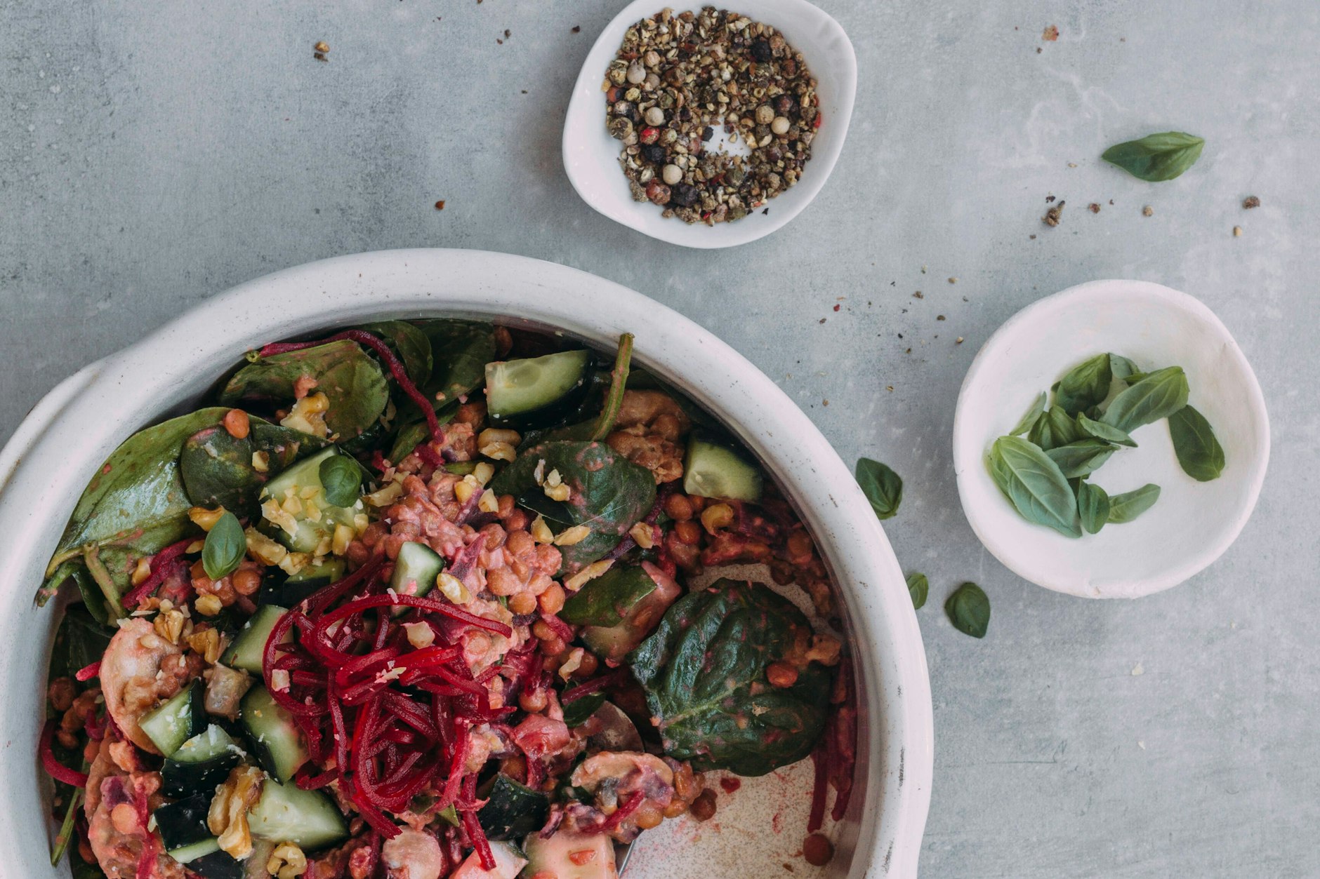 Lust auf ein schnelles Abendbrot? Das Rezept für Linsensalat ist perfekt.